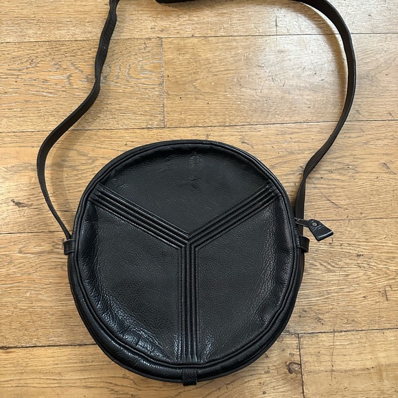 YVES SAINT LAURENT ysl round shoulder bag black - Picture 2 of 5